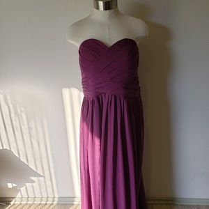 Bridesmaid/homecoming/prom dress